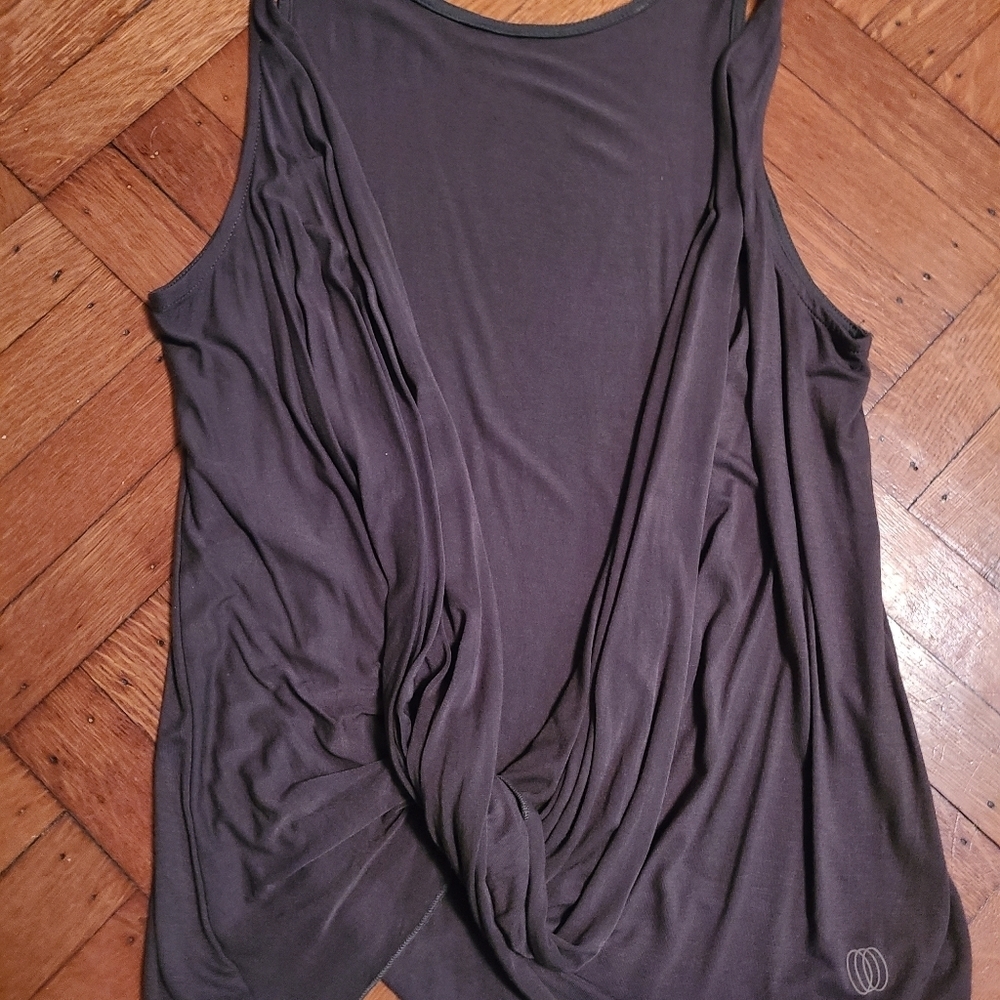 Work out tank - Picture 1 of 5